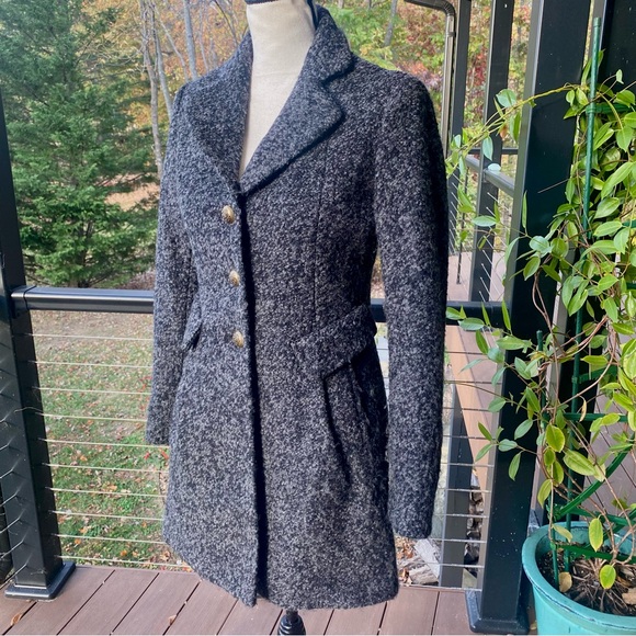 ❤️Laundry by Shelli Segal ❤️ 2. Grey Bouclè Coat w/ Brass buttons, flared style - Picture 5 of 16